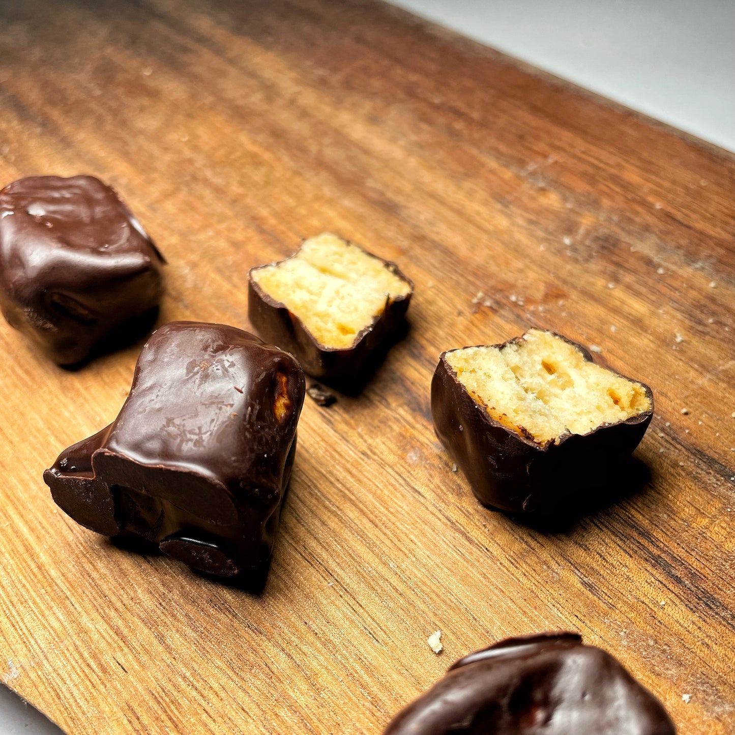 Pralina di Tarallo Ricoperta al gusto Fondente 100gr