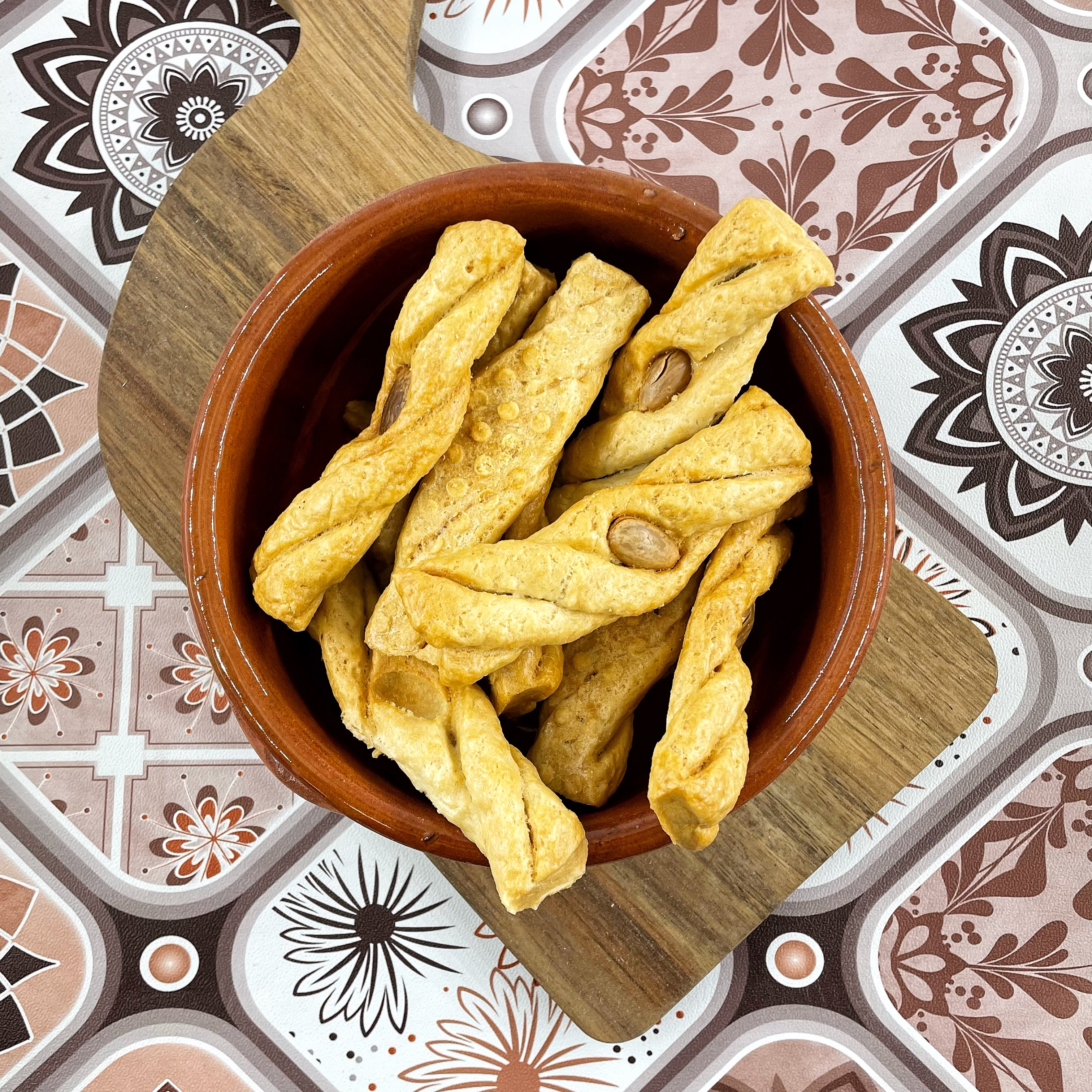 Treccine Salate con Mandorla Fatte a Mano 250gr