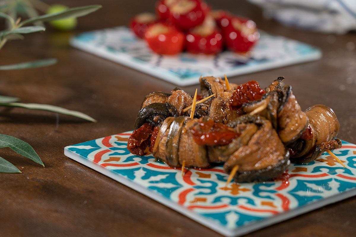 Eggplant rolls with tuna, capers &amp; dried tomatoes 580gr