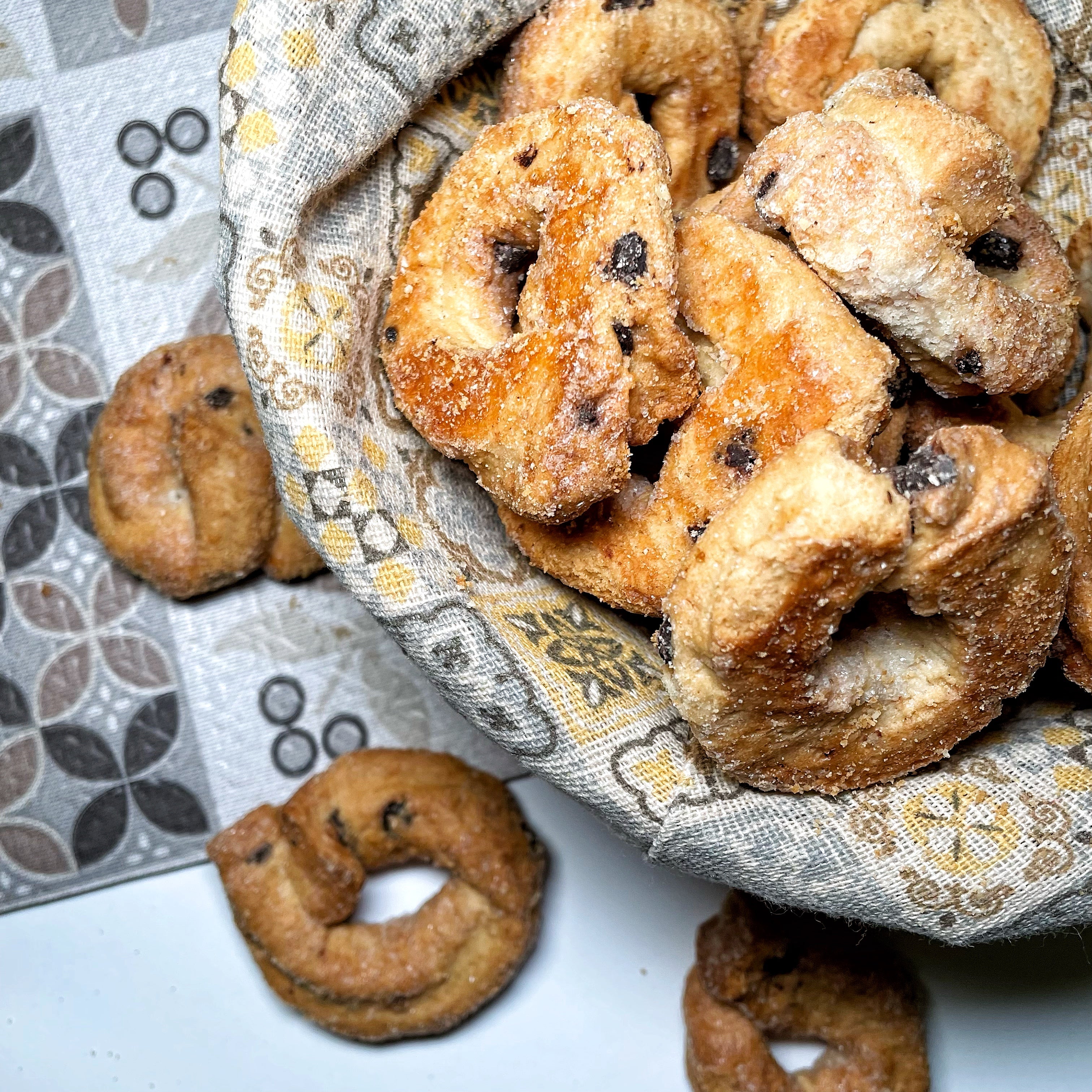 Tarallini Zuccherati Cioccolato e Mandorla 250gr
